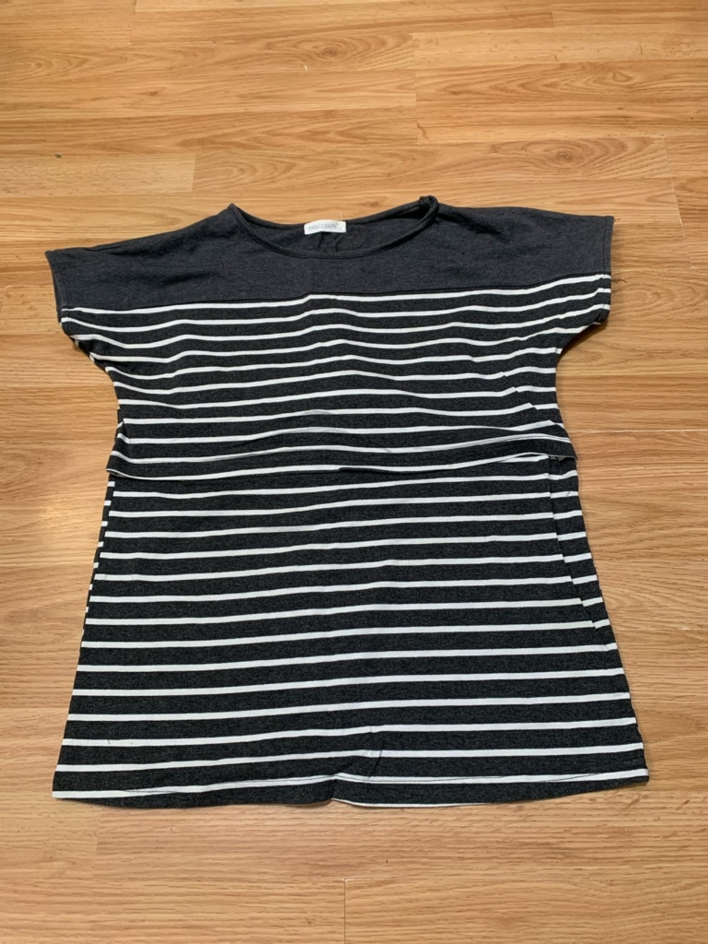 Smallshow Black and White Striped Tee nursing top